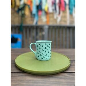 Vintage 1985 Hallmark Mugs Holly Berry Cup Made in Taiwan Christmas Coffee‎ Mug